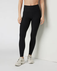 Clean Elevation Legging-Short