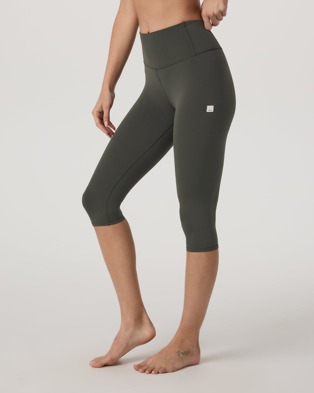 Vuori AllTheFeels™ Crop Legging